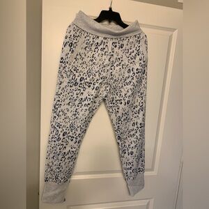 Hippie Rose Cheetah Print Sweatpants NWT 🌴